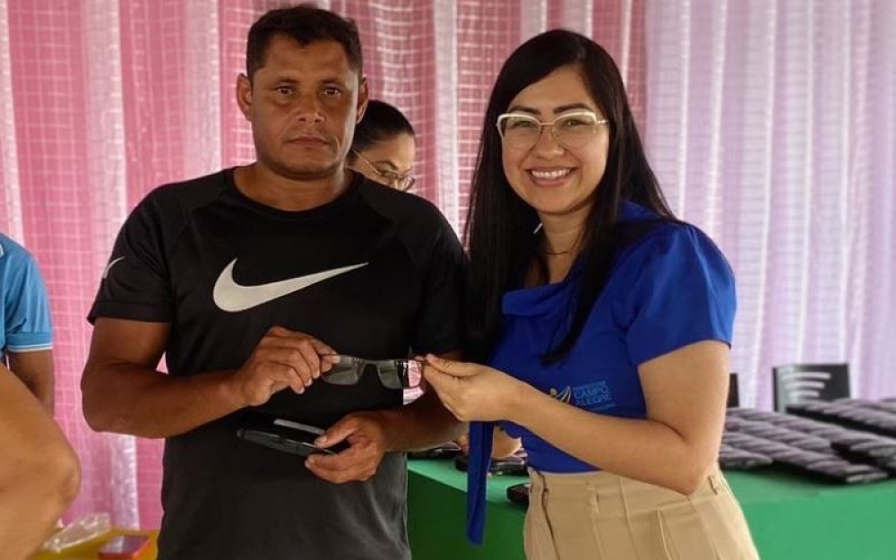 Prefeitura de Campo Alegre realizou a entrega de mais 149 óculos no Povoado Chã da Imbira e Usina